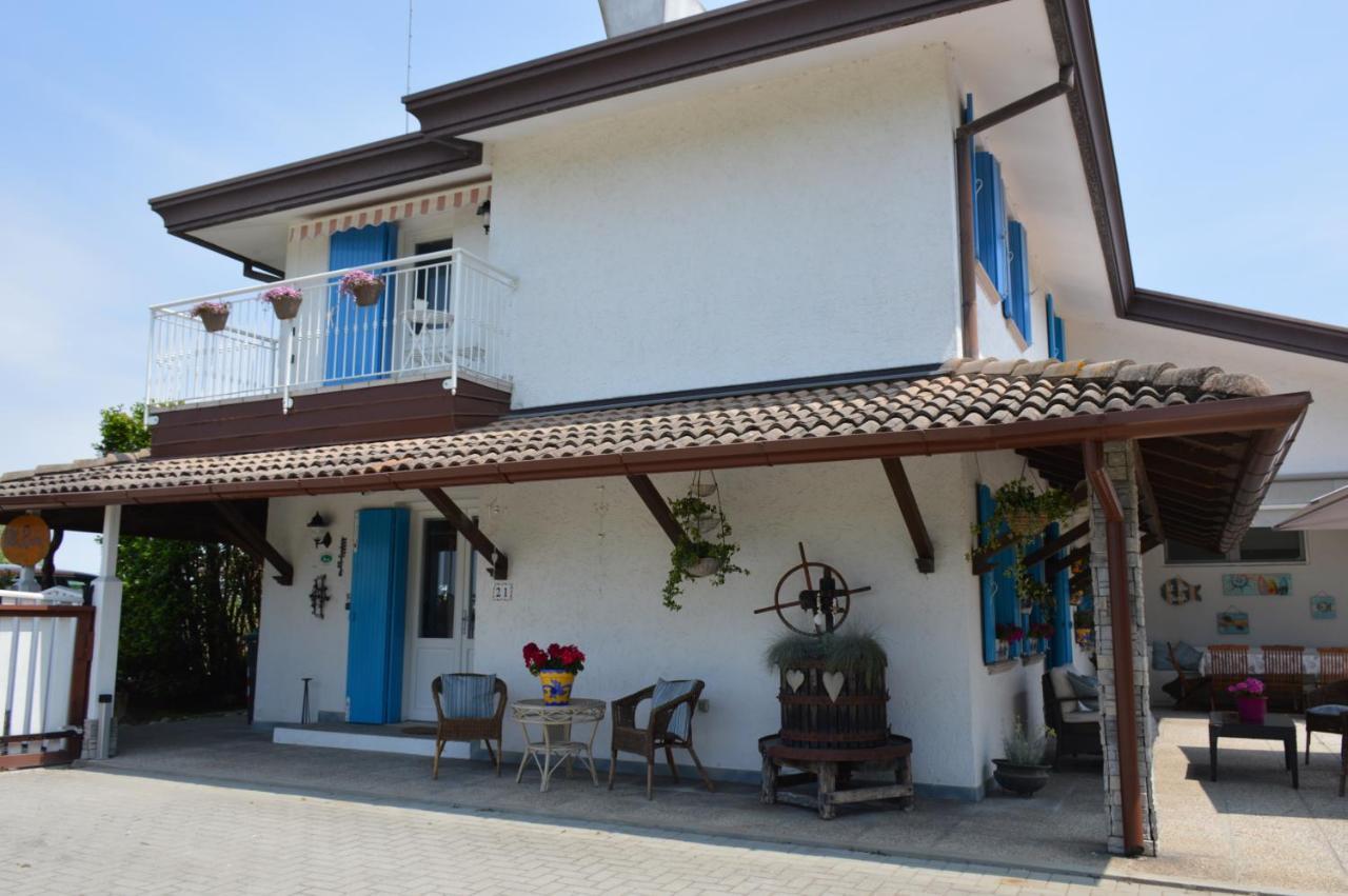Villa Roma Holidays Jesolo Exteriör bild