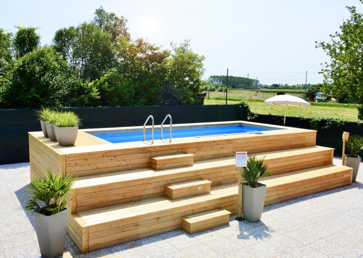 Villa Roma Holidays Jesolo Exteriör bild
