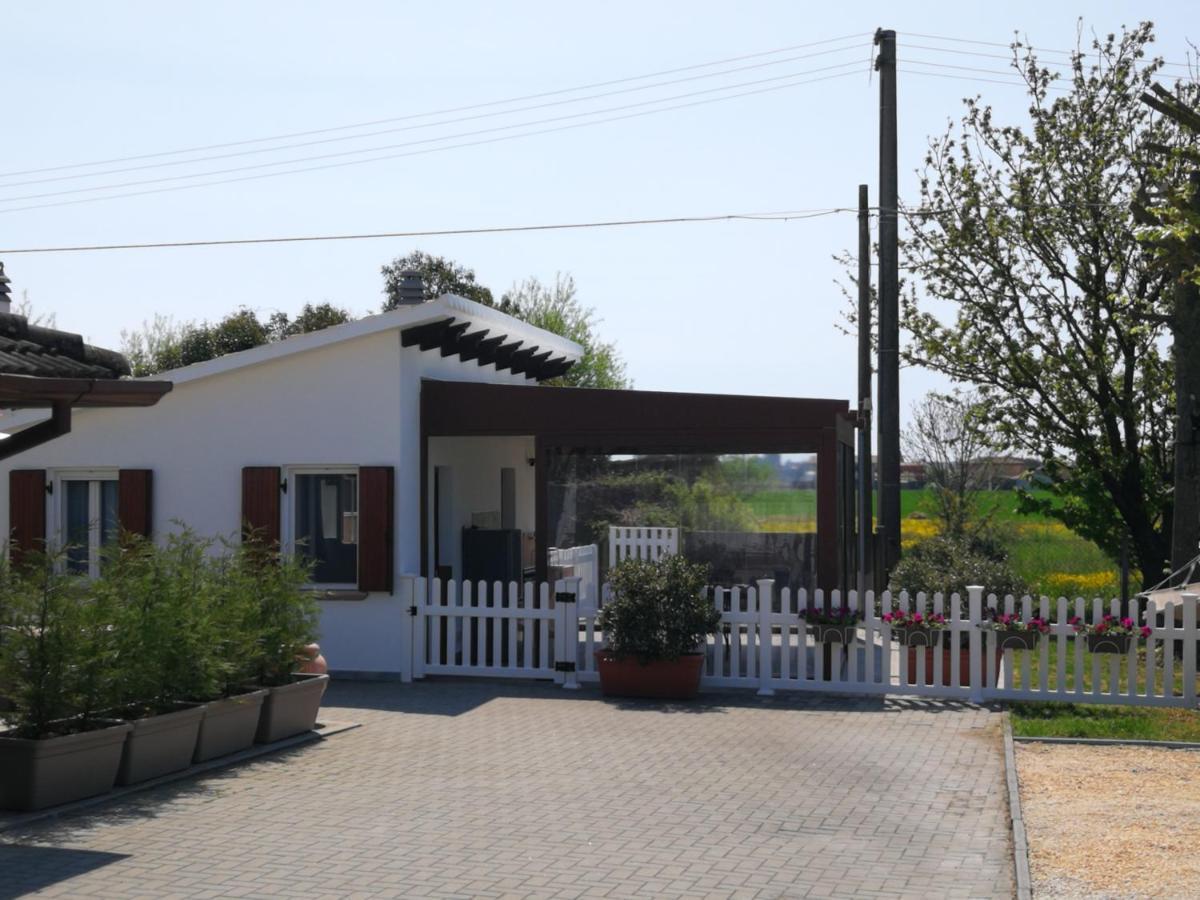 Villa Roma Holidays Jesolo Exteriör bild