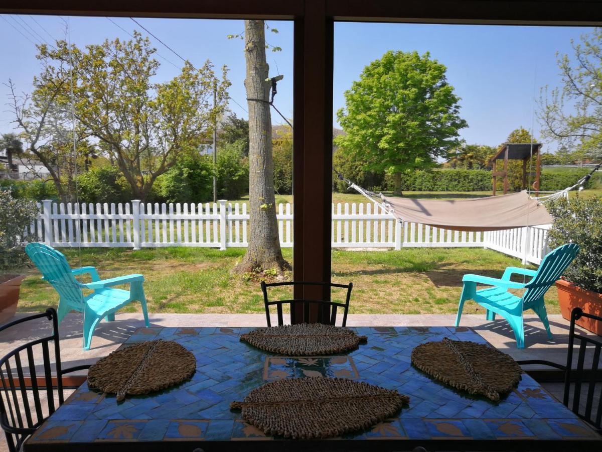 Villa Roma Holidays Jesolo Exteriör bild