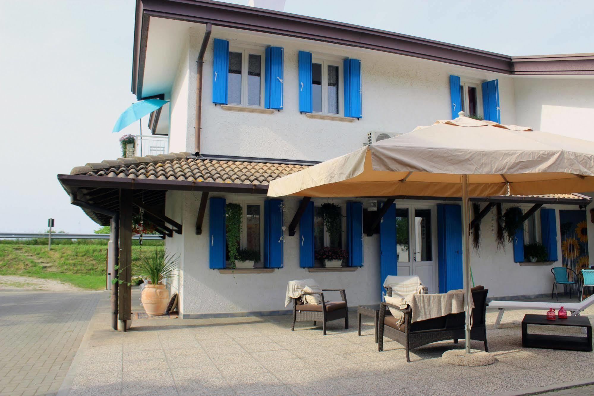 Villa Roma Holidays Jesolo Exteriör bild