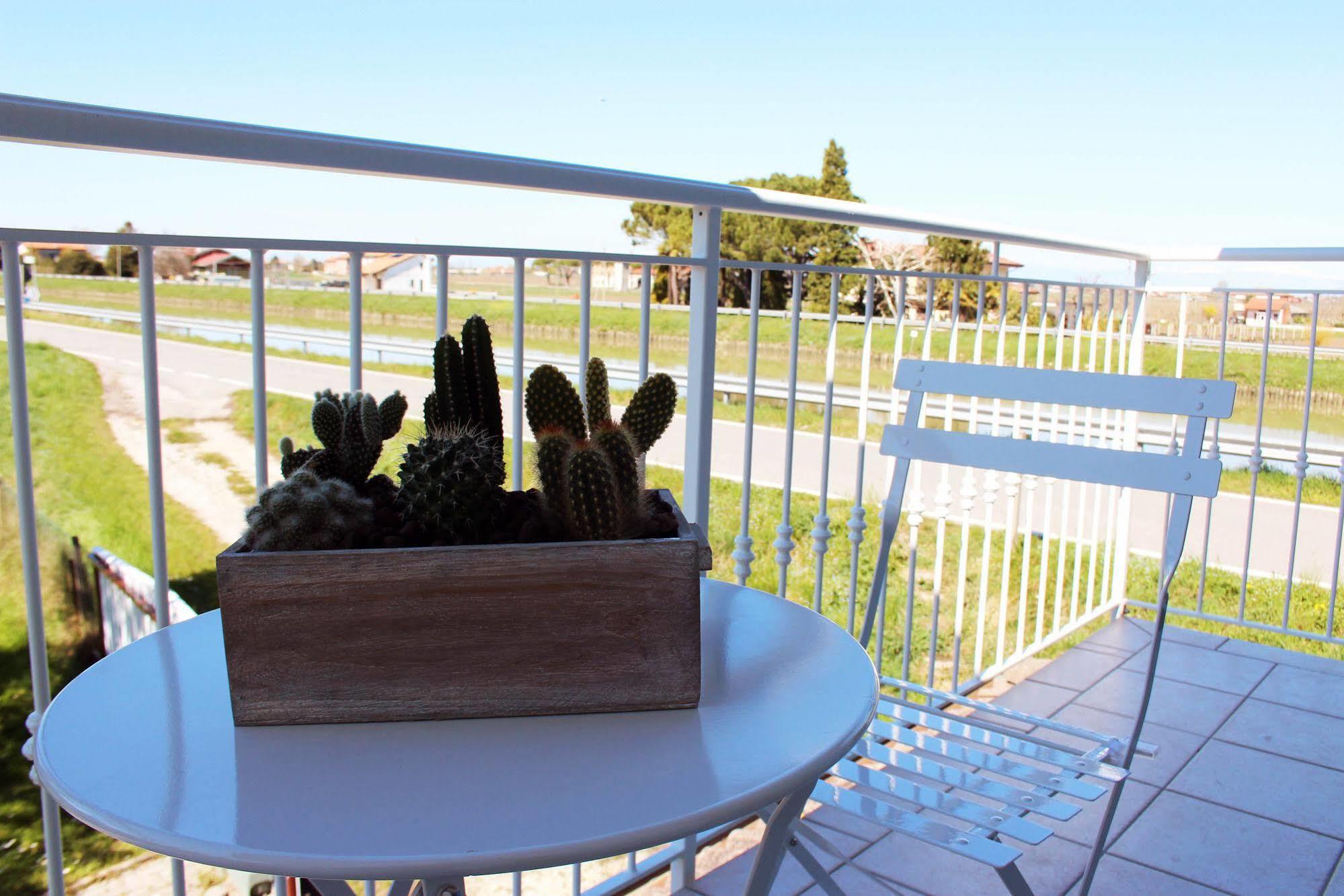 Villa Roma Holidays Jesolo Exteriör bild