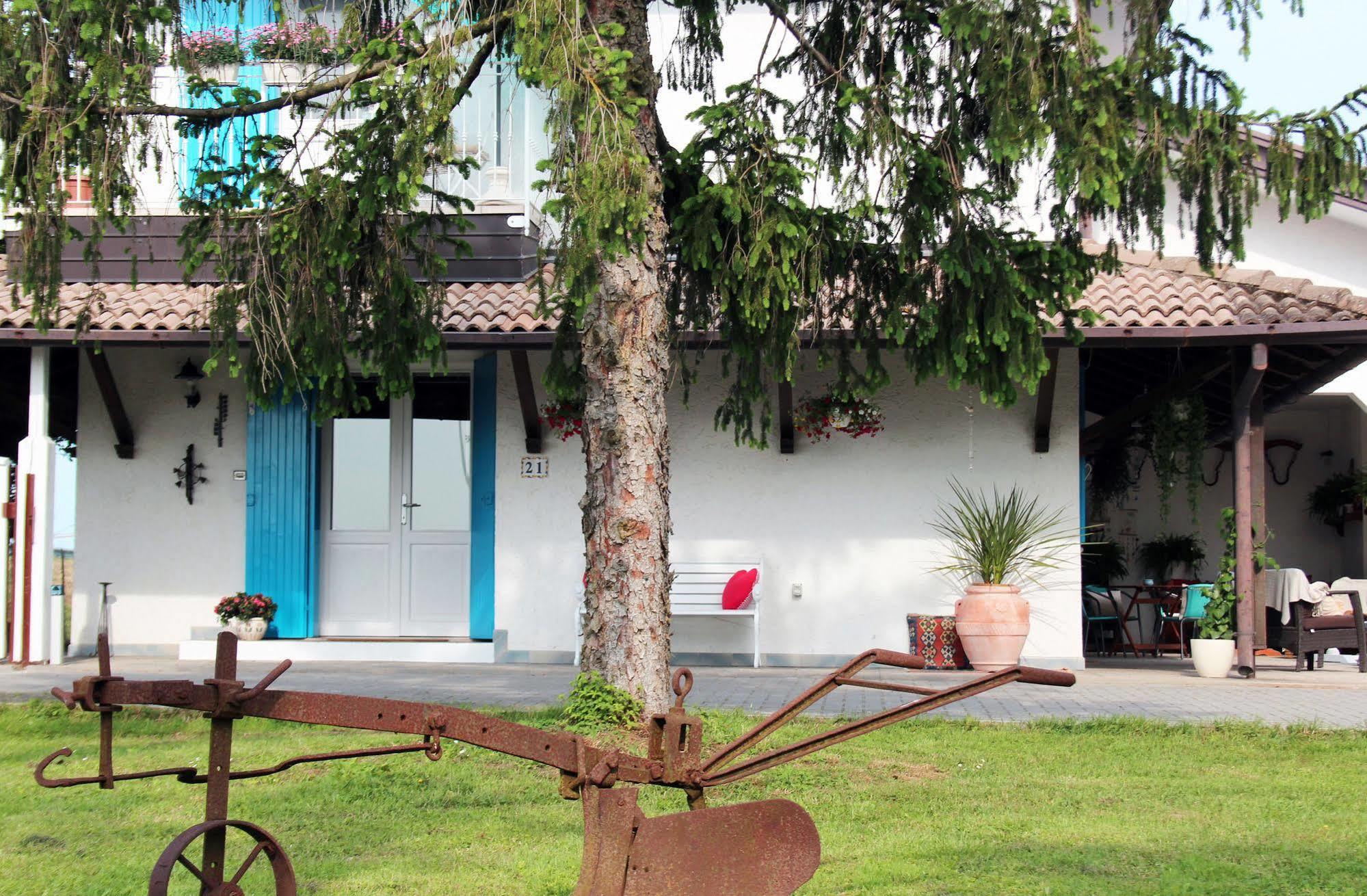Villa Roma Holidays Jesolo Exteriör bild